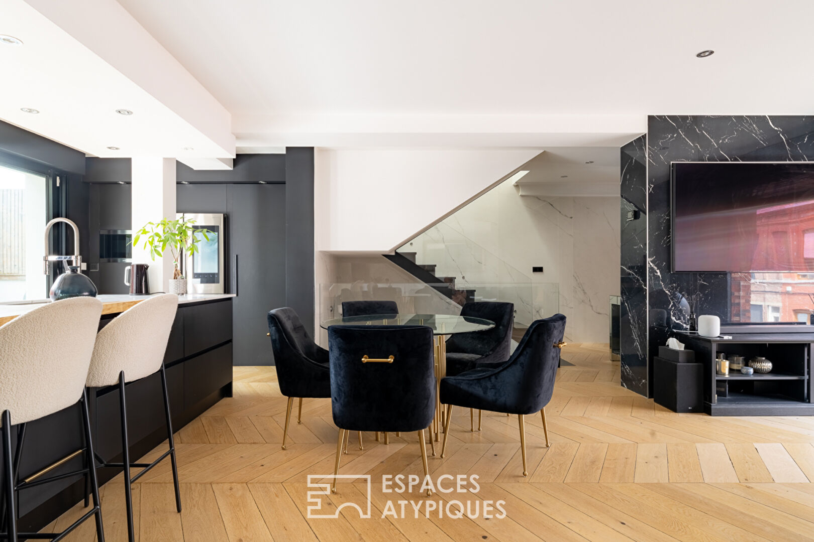 Contemporary house with jacuzzi Croix Mairie