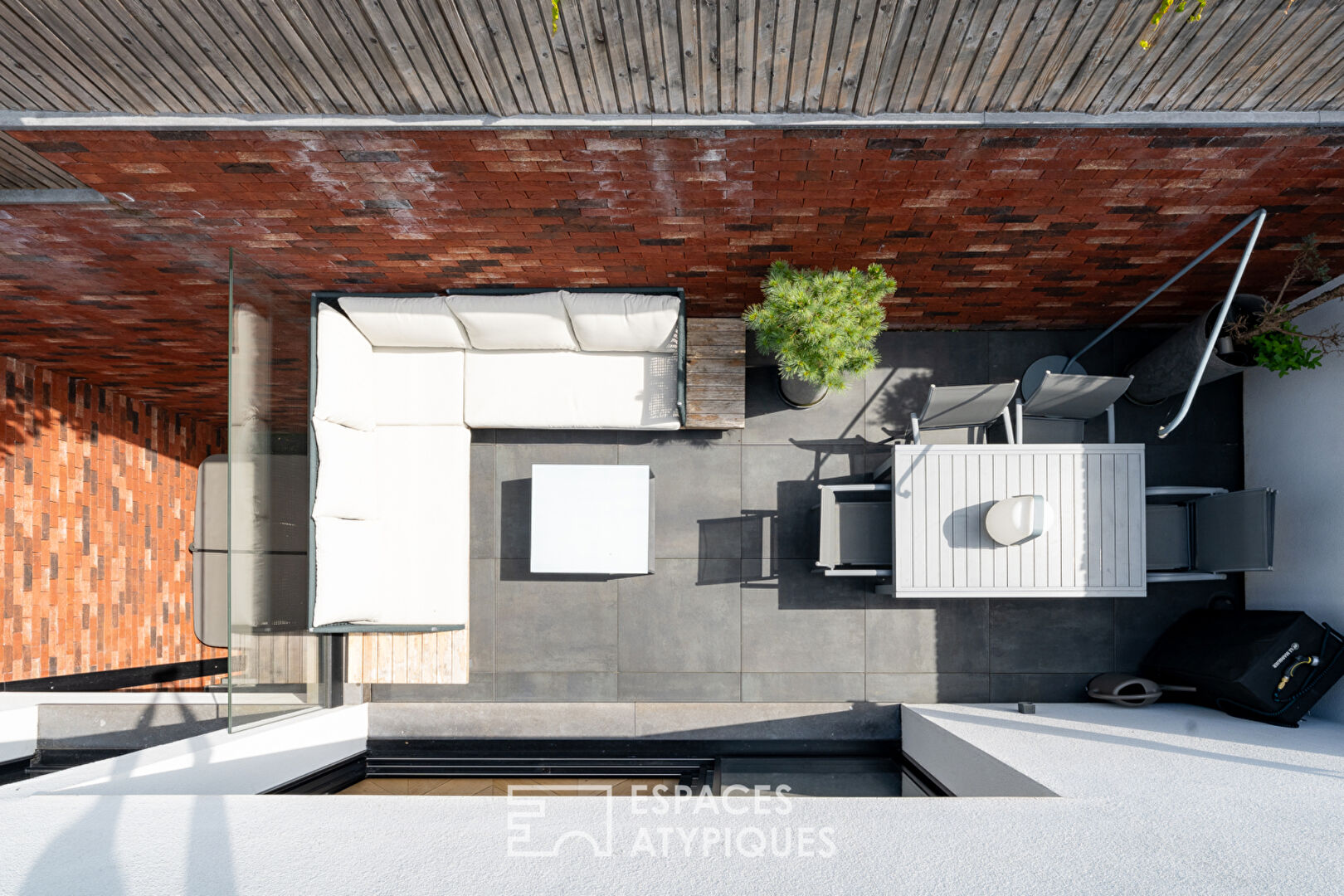 Contemporary house with jacuzzi Croix Mairie