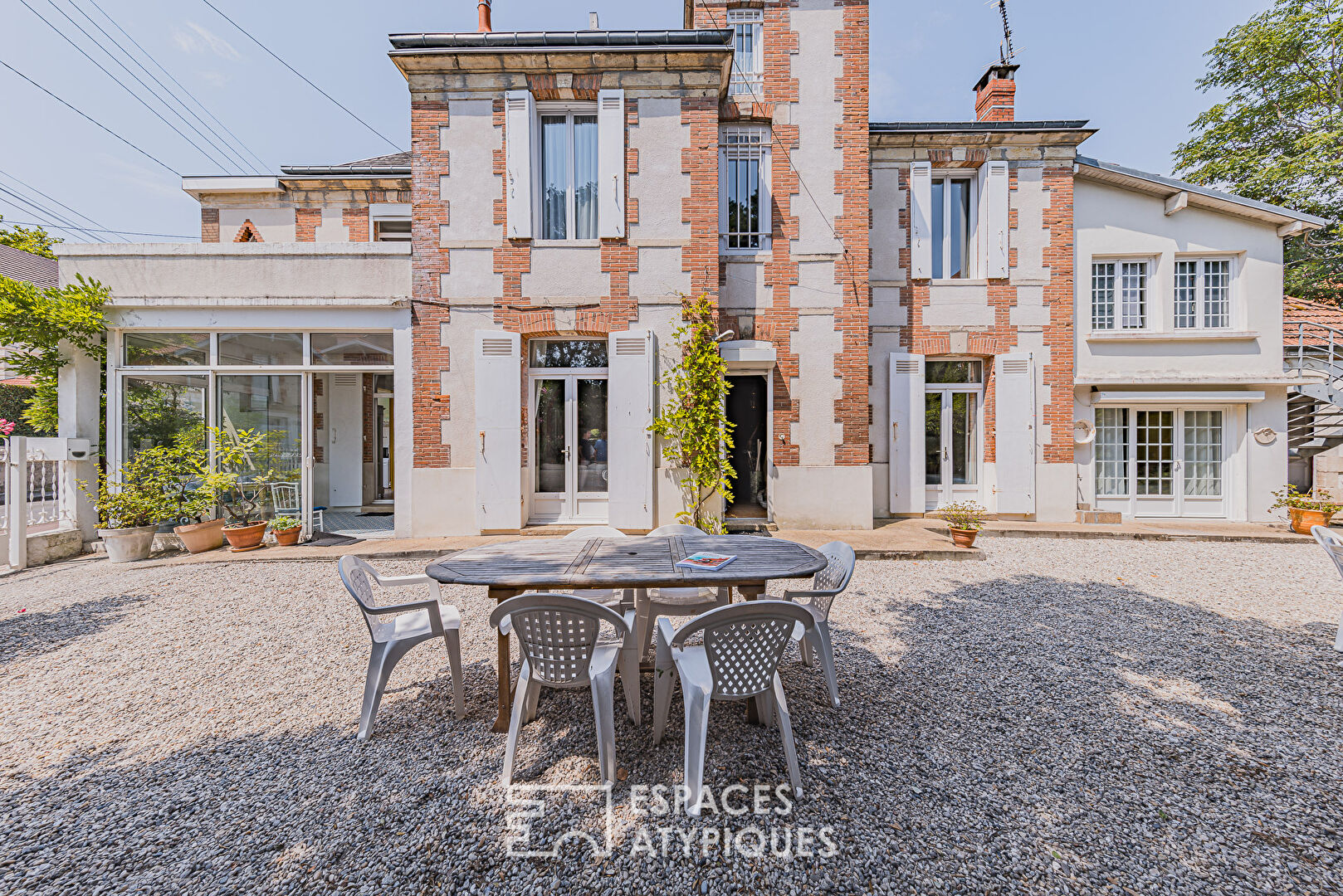 Maison familiale en seconde ligne