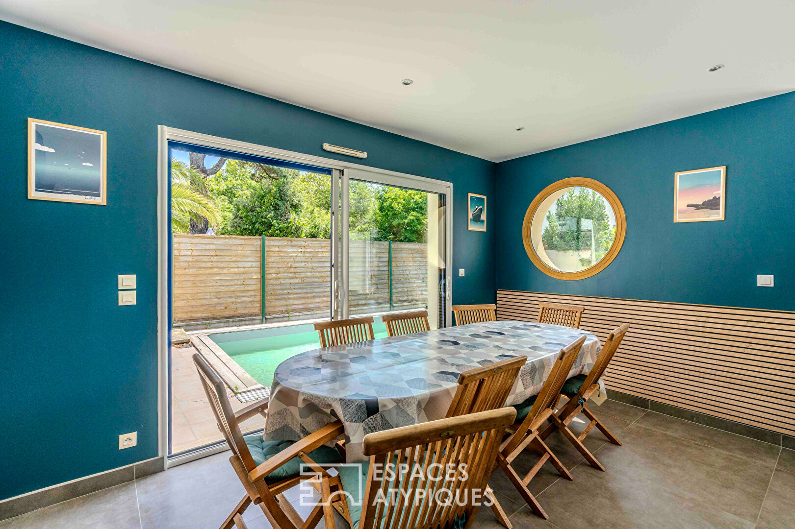 Maison contemporaine avec piscine à 150 m de la plage de la Courance