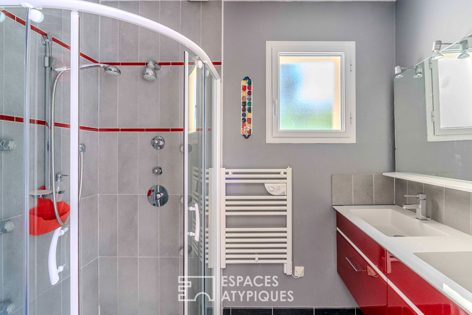 Maison contemporaine avec piscine à 150 m de la plage de la Courance
