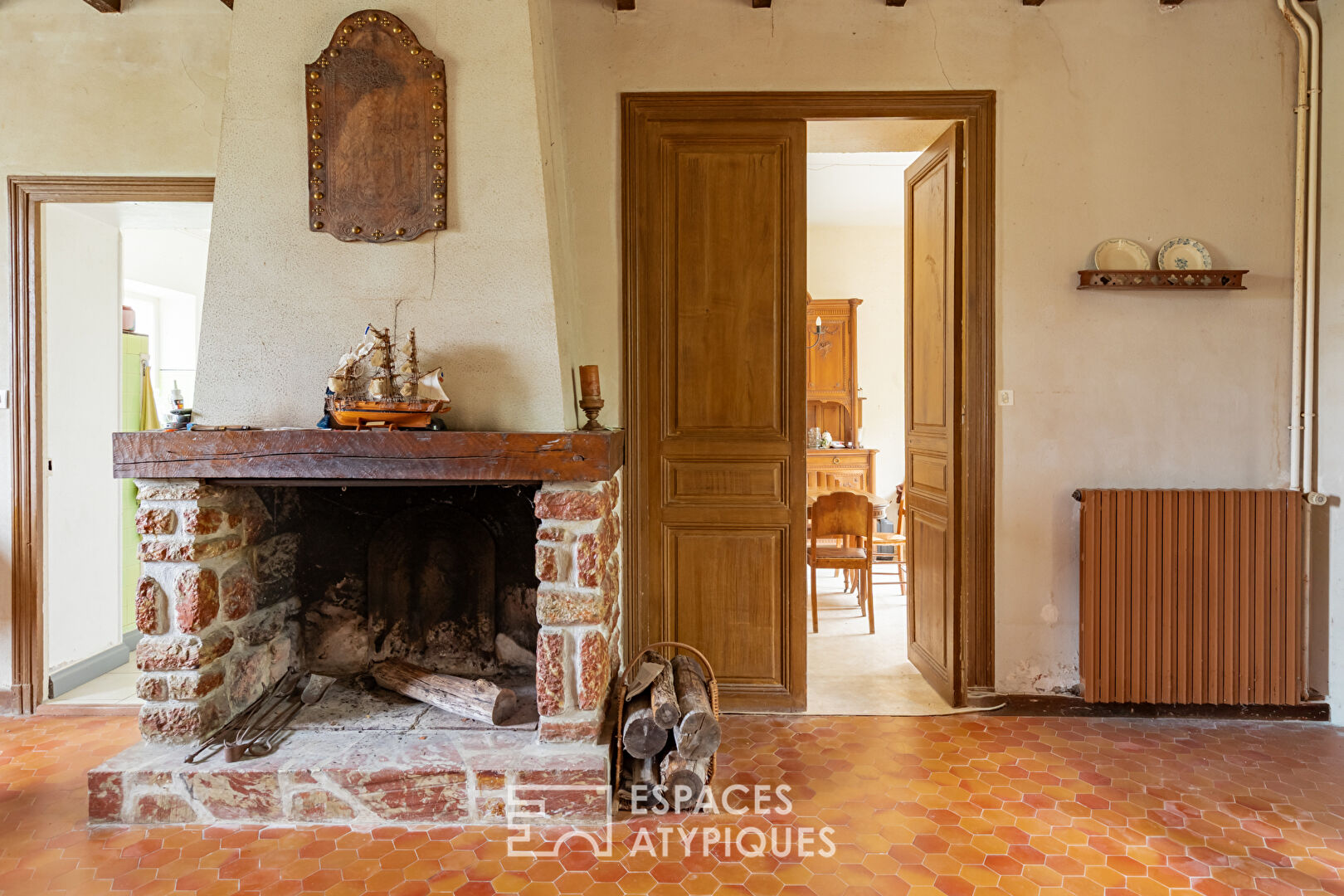 Domaine Viticole d’Exception – Vues Panoramiques sur les Pyrénées