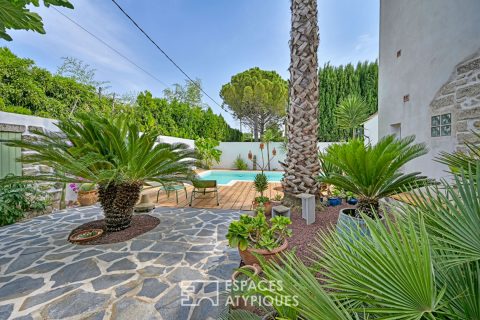 Ancienne bâtisse de maraîcher réhabilitée avec piscine et jardin paysagé