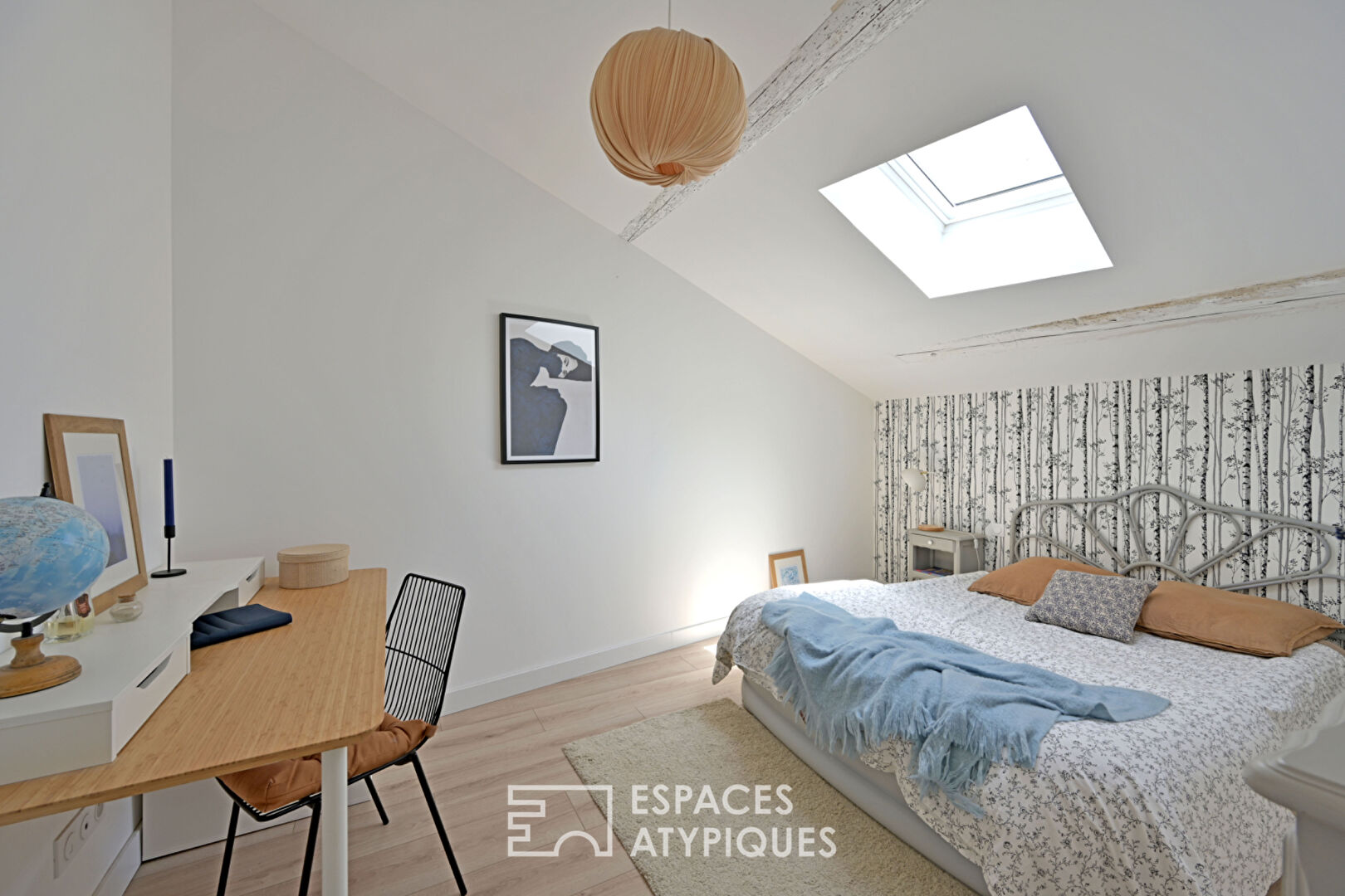 Renovated village house, private courtyard and amenities just a stone’s throw away