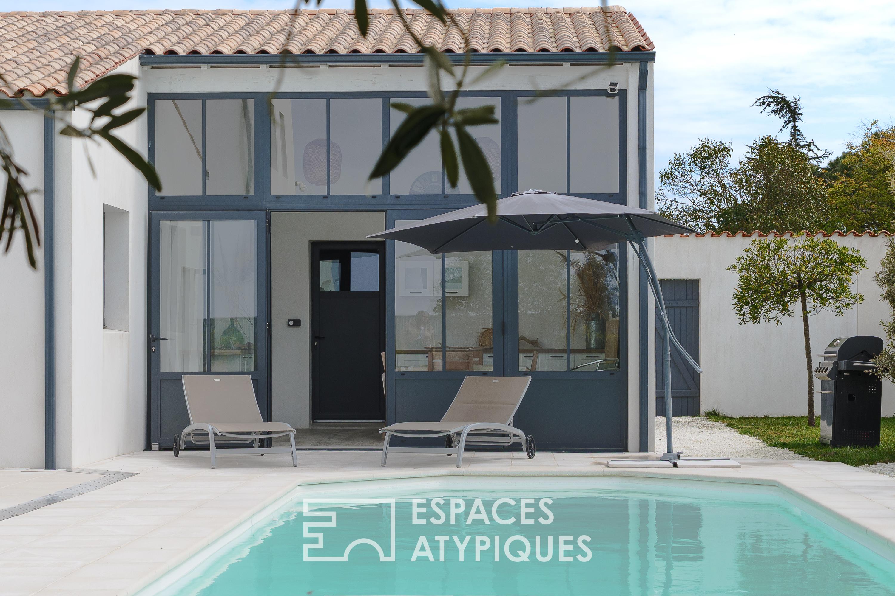 Contemporaine aux lignes épurées au cadre paisible