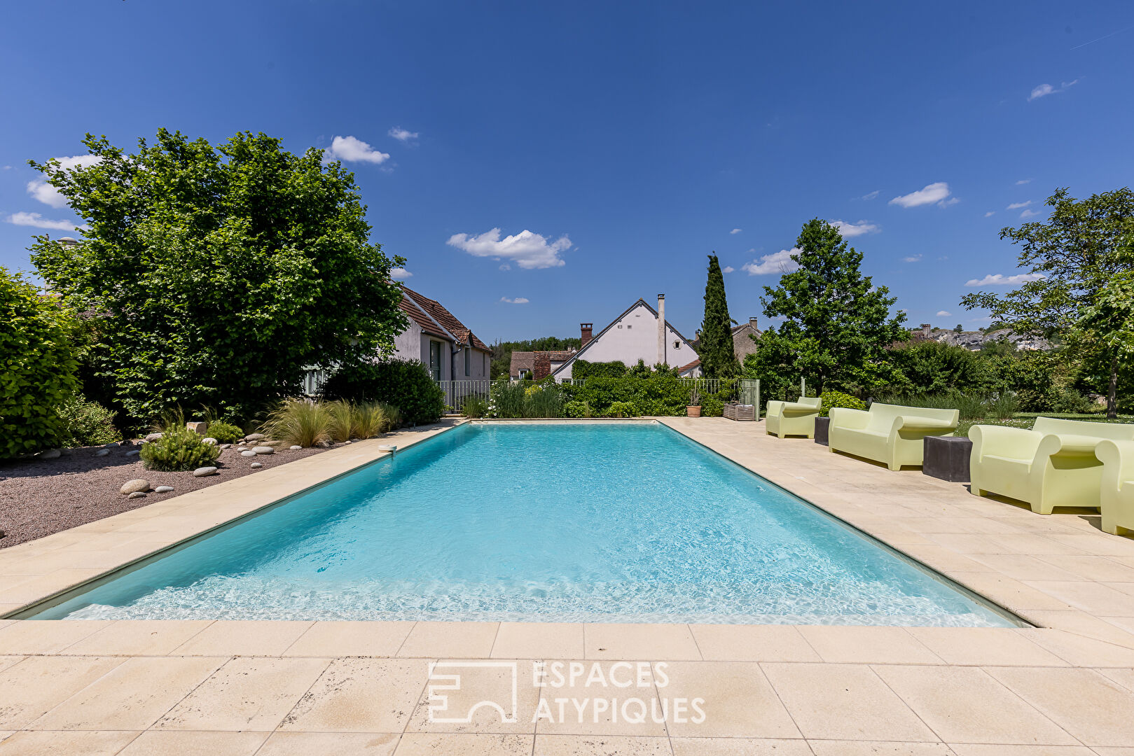 Propriété de charme rénovée entre Vézelay et Chablis