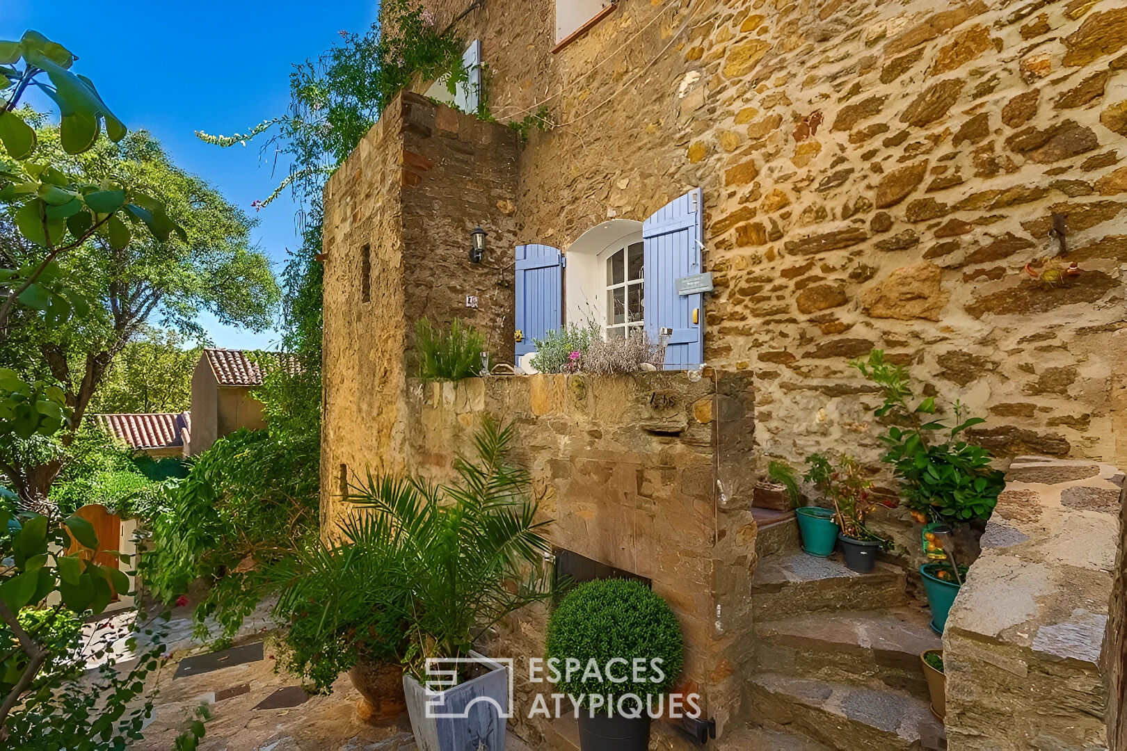 Maison de village de caractère avec vue
