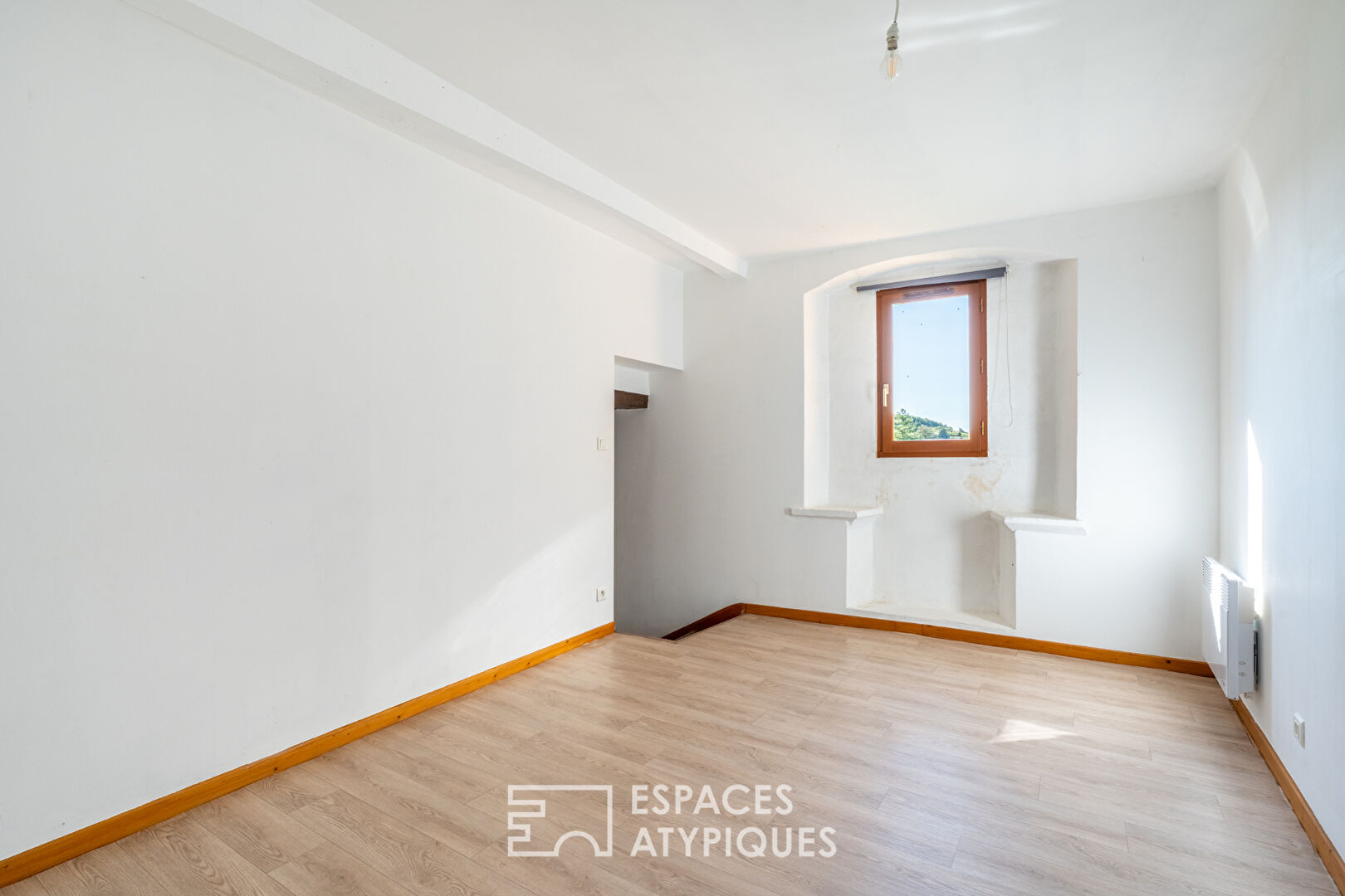 Golden stone house with great potential