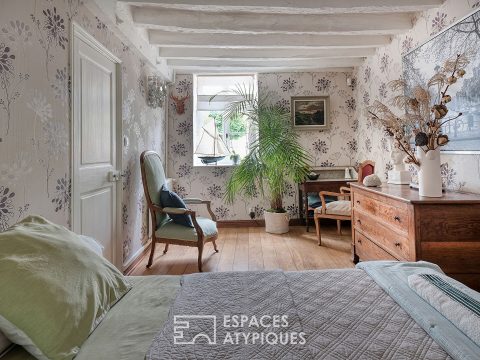 Longère au charme d’antan et son jardin paysager