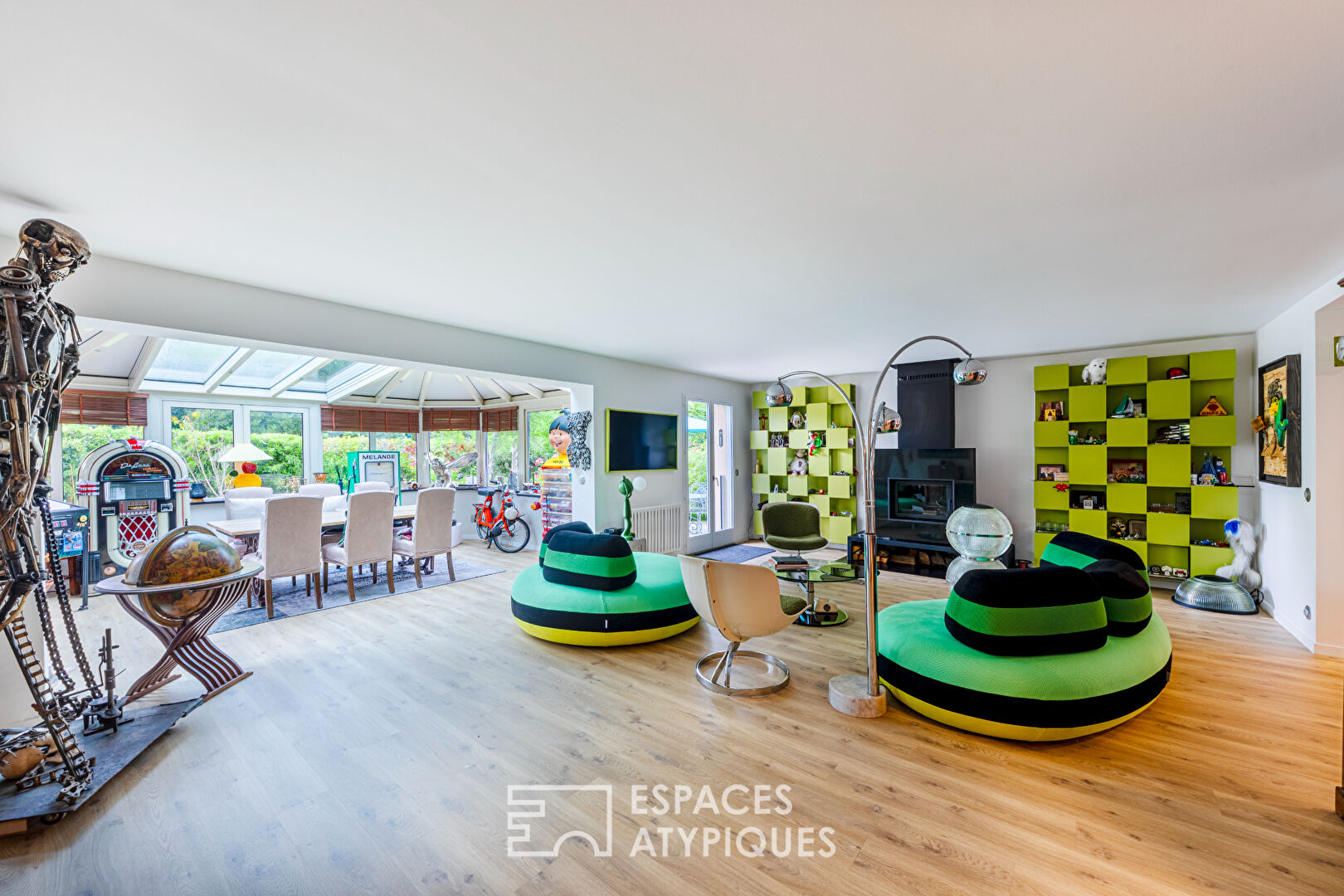 Maison lumineuse avec jacuzzi et jardin au fil de l’eau à Chevreuse