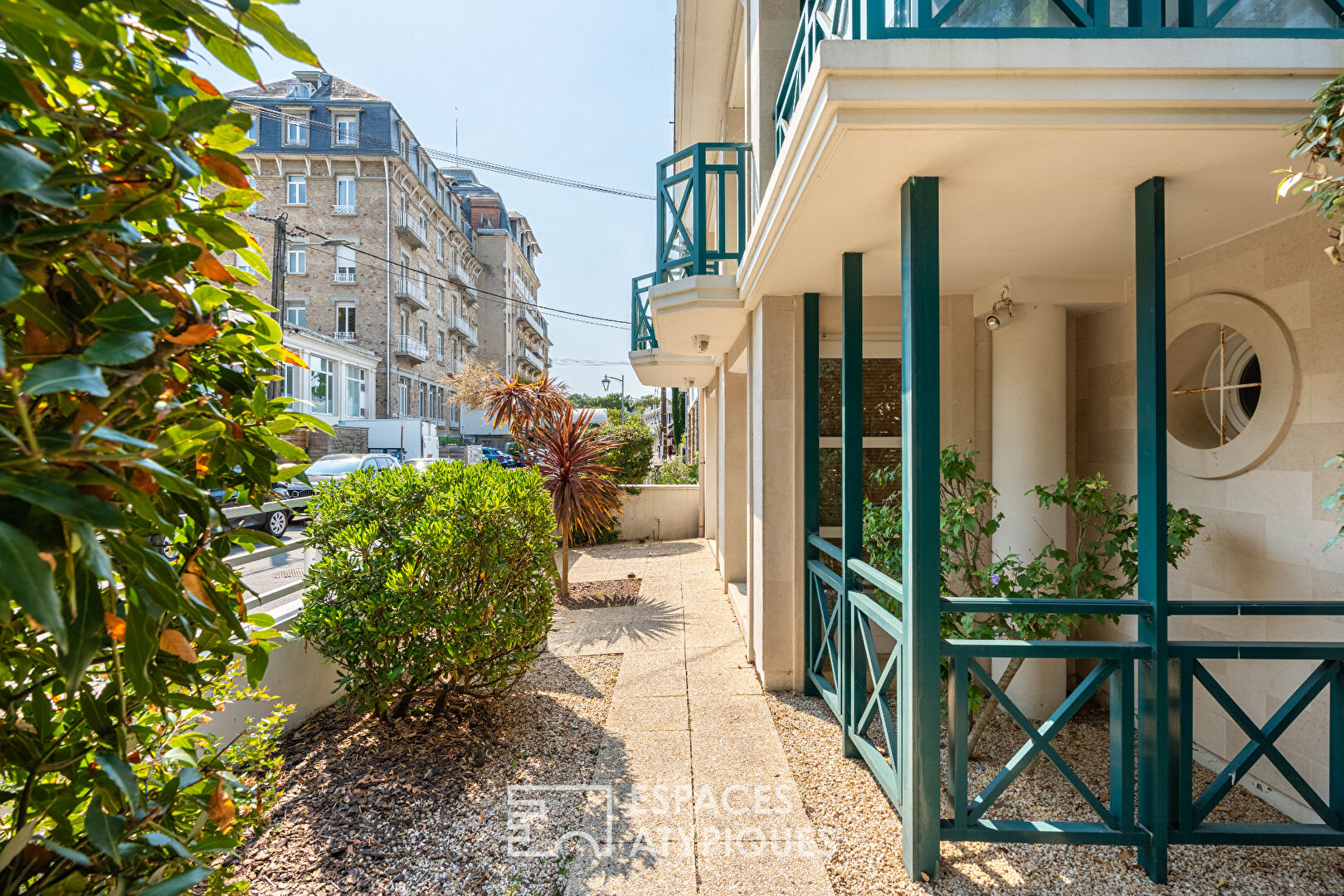 Villa d’architecte vue mer et roof-top à La Baule – Quartier Grands Hotêls