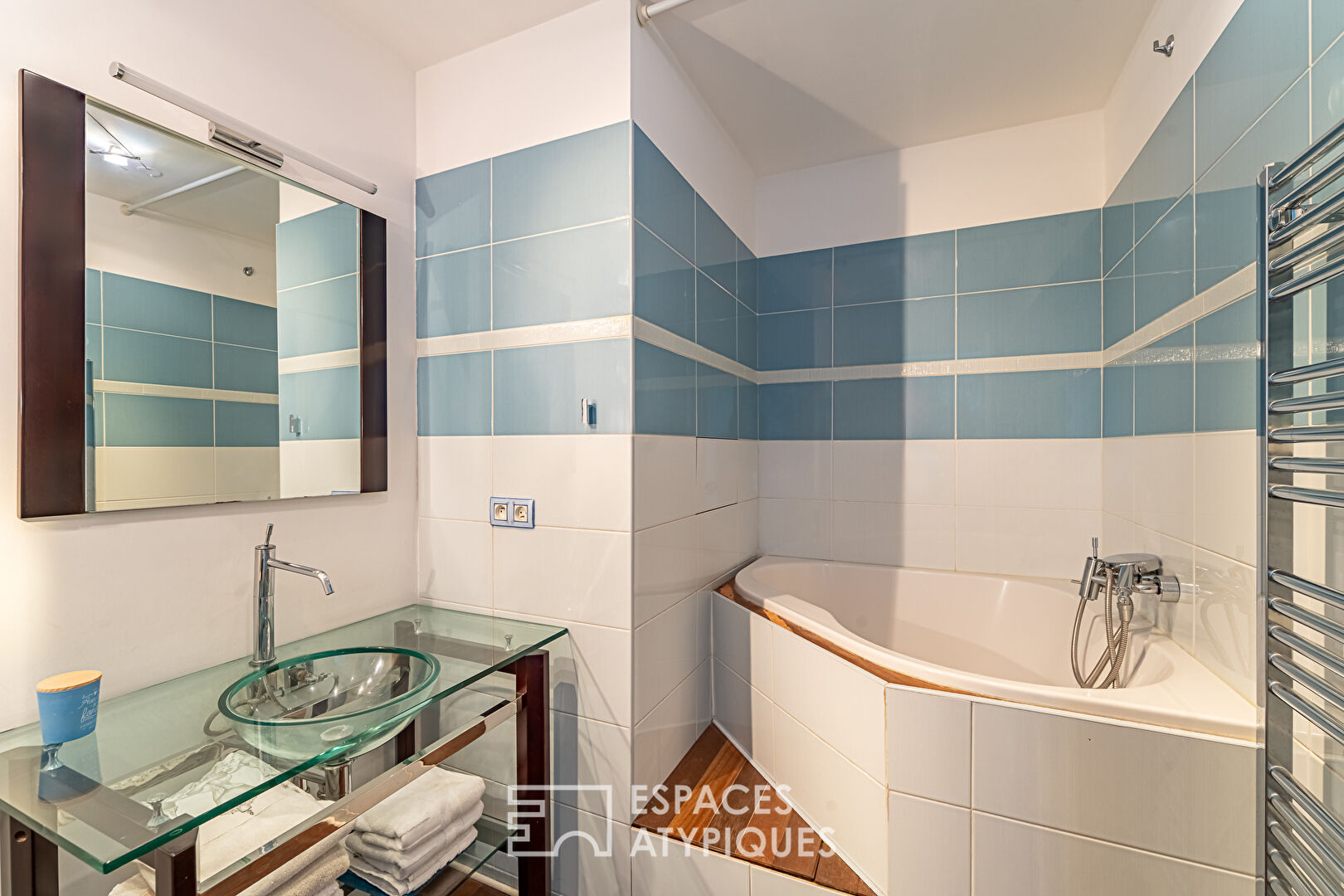 Loft with roof terrace on the edge of Plessis-Robinson