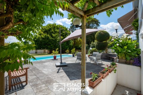 Maison familiale avec piscine, studio et dépendance dans le cœur de Vallet