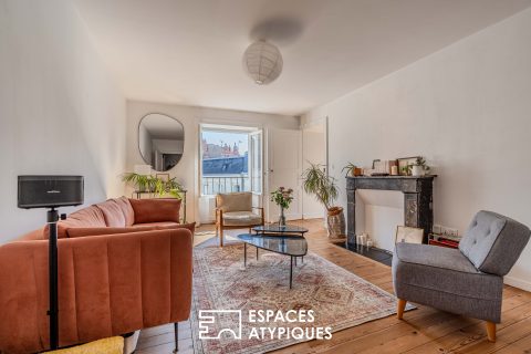 Vue cathédrale et cachet de l’ancien – Appartement lumineux au cœur historique de Nantes