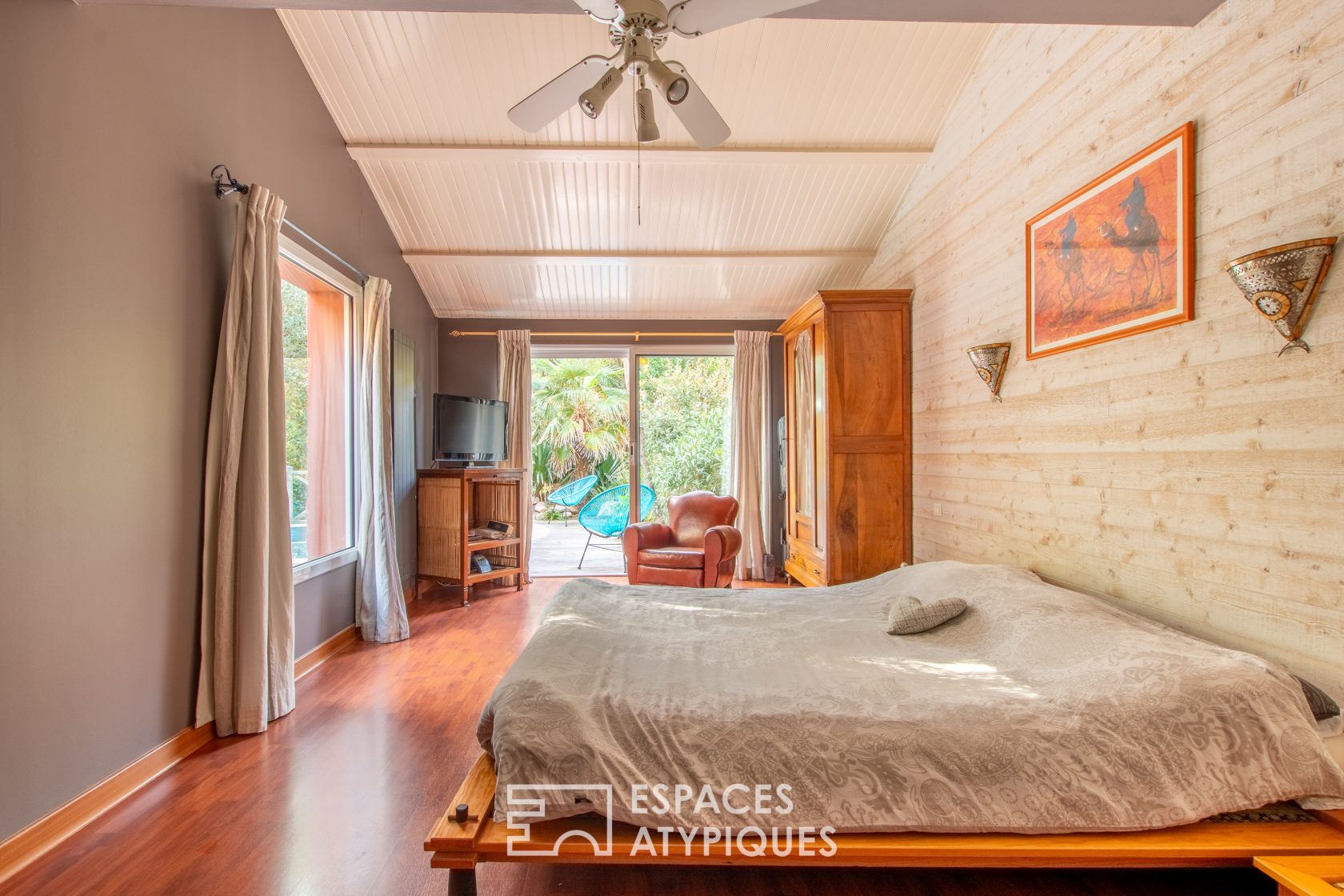 Discreet villa in the heart of Cayola