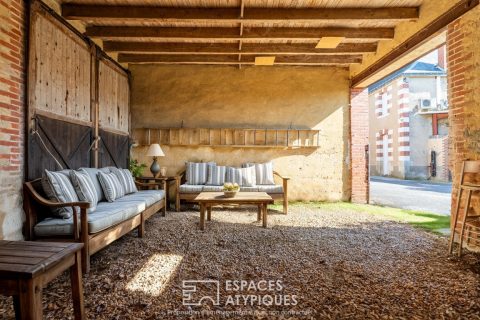 Bâtisses rares avec jardin et dépendances
