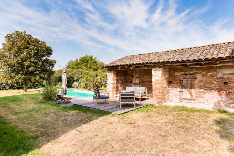 Renovated former farmhouse 25 minutes from Toulouse