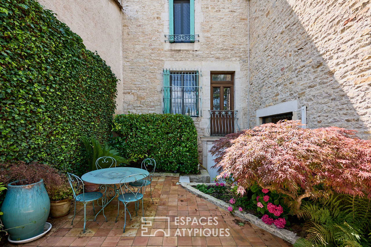 Maison de village avec appartement et local professionnel indépendants