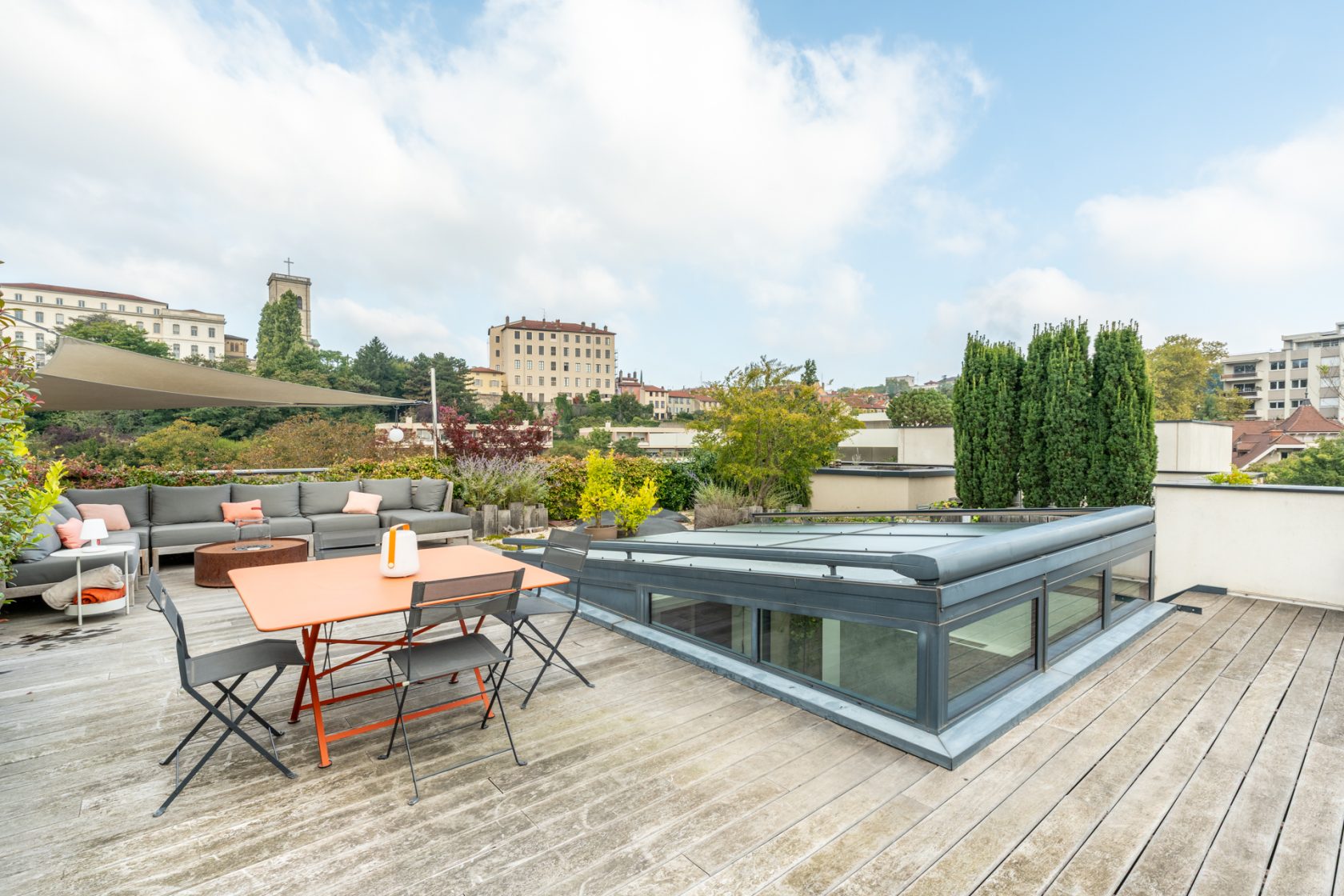 Rooftop en duplex avec vue imprenable sur Lyon dans une résidence de standing