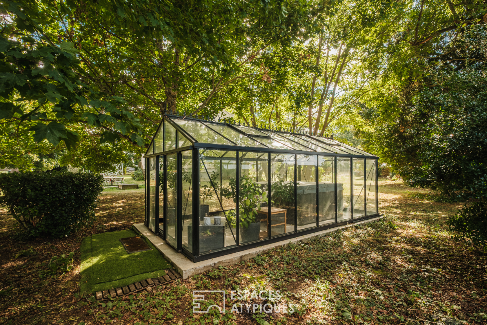 Maison de maître, entre héritage et modernité proche de Poitiers