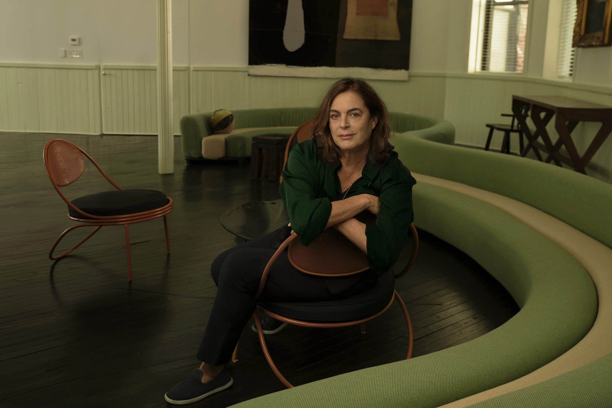 Maja Hoffmann : tisser un avenir entre art, culture et environnement à Arles