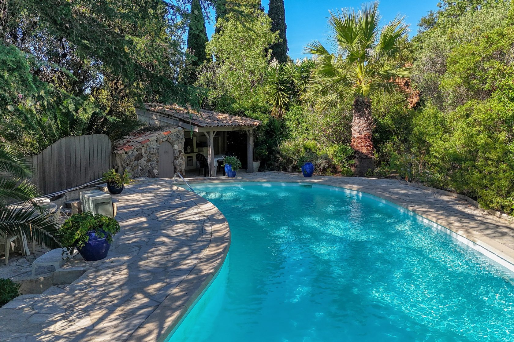 Élégante propriété avec panorama sur la mer et la presqu&rsquo;île de Giens