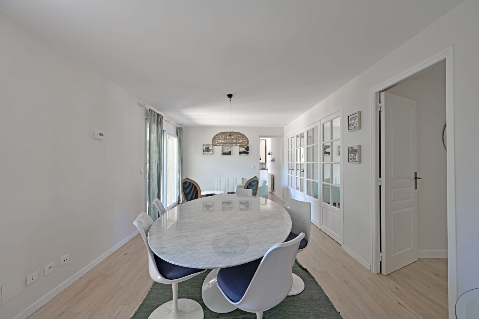 Charming villa with olive grove and independent apartment in Collines Ouest