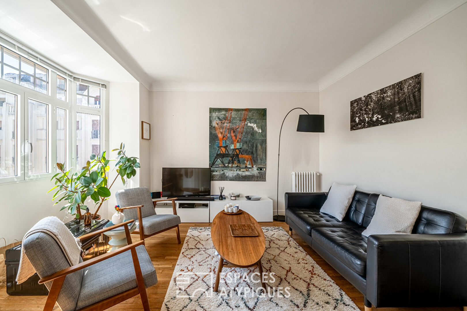 Appartement lumineux et calme dans un immeuble art déco