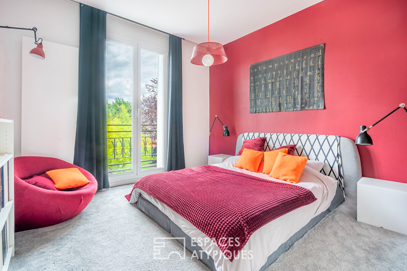 Family home with exceptional volumes