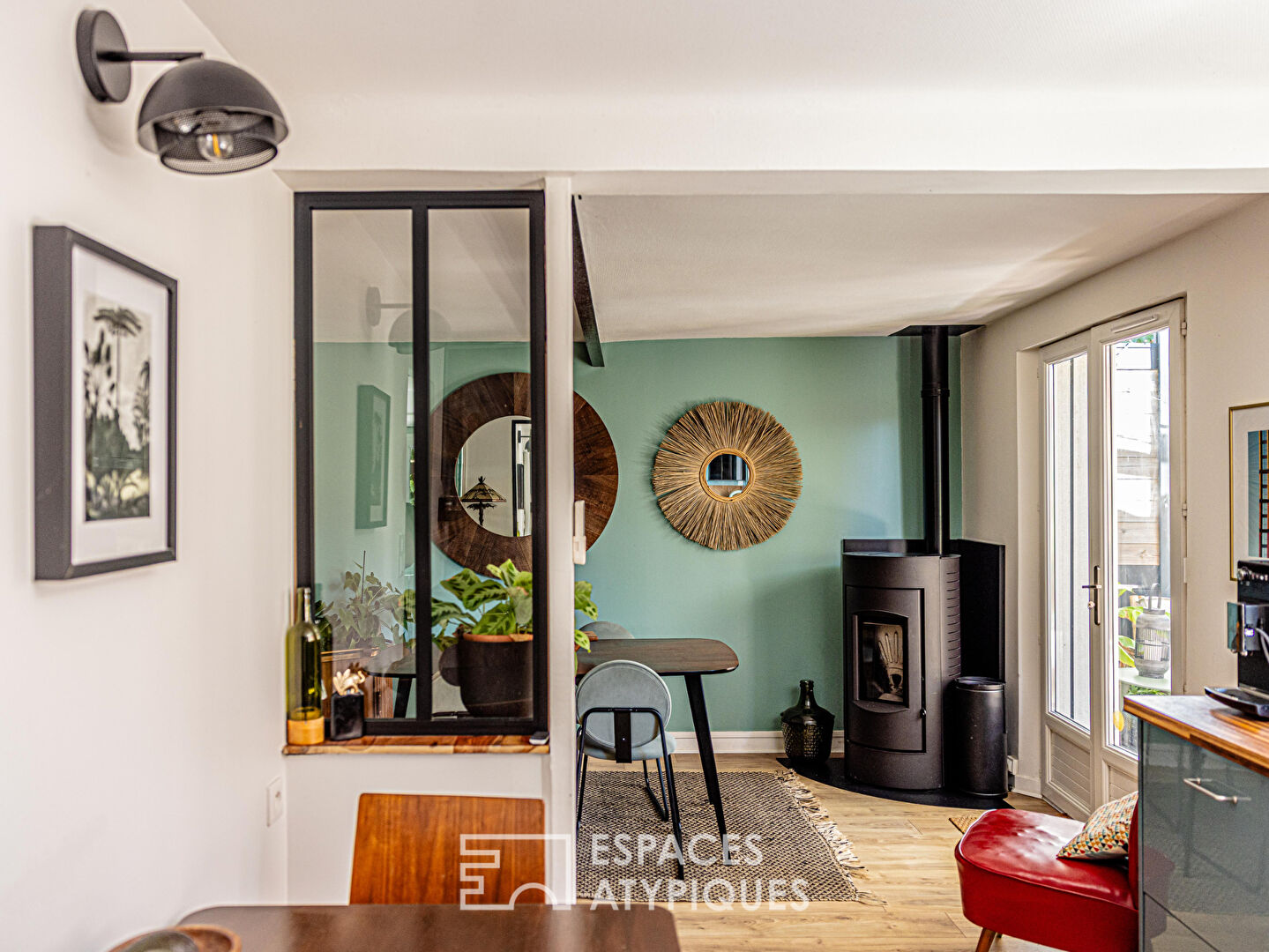 Maison de charme de 1949 avec jardin et terrasse