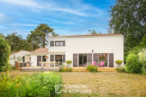 Maison d’exception avec jardin paysager proche de l’océan