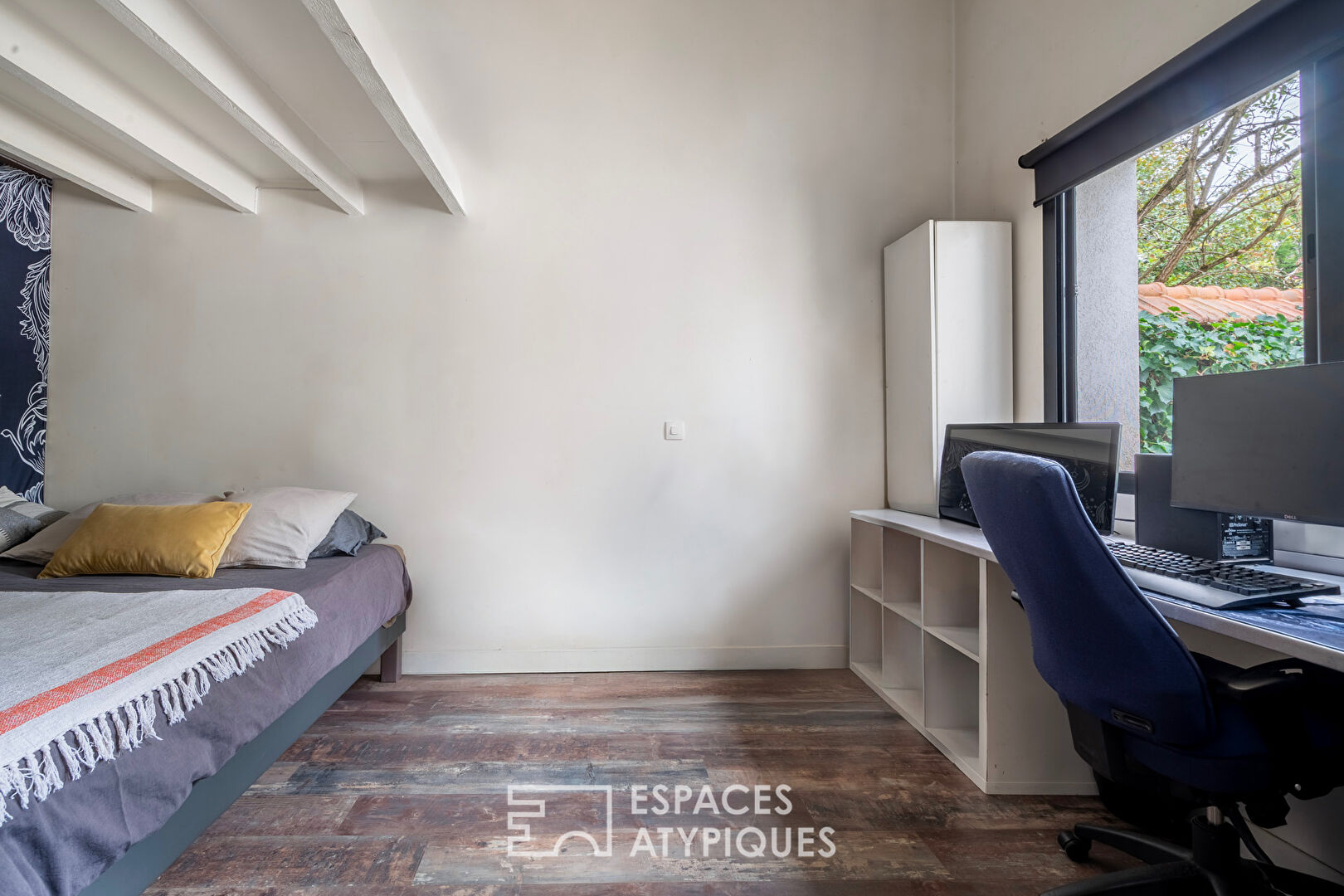 Maison d’architecte confidentielle à La Varenne Saint-Hilaire