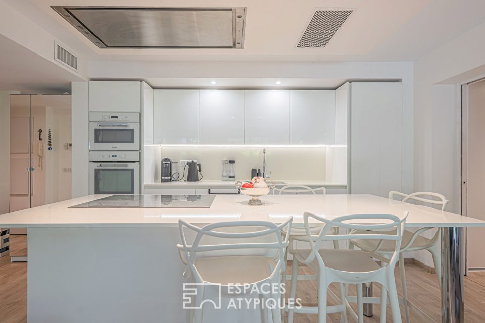 Appartement type 4 avec 40m2 de terrasse en rez de jardin - NICE - Réf. 12747