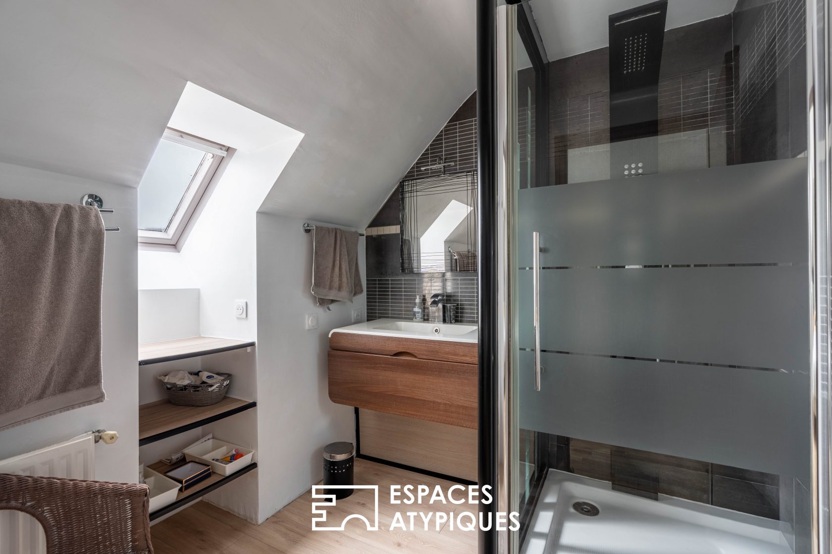 Maison familiale moderne avec piscine à Sainte-Luce-sur-Loire