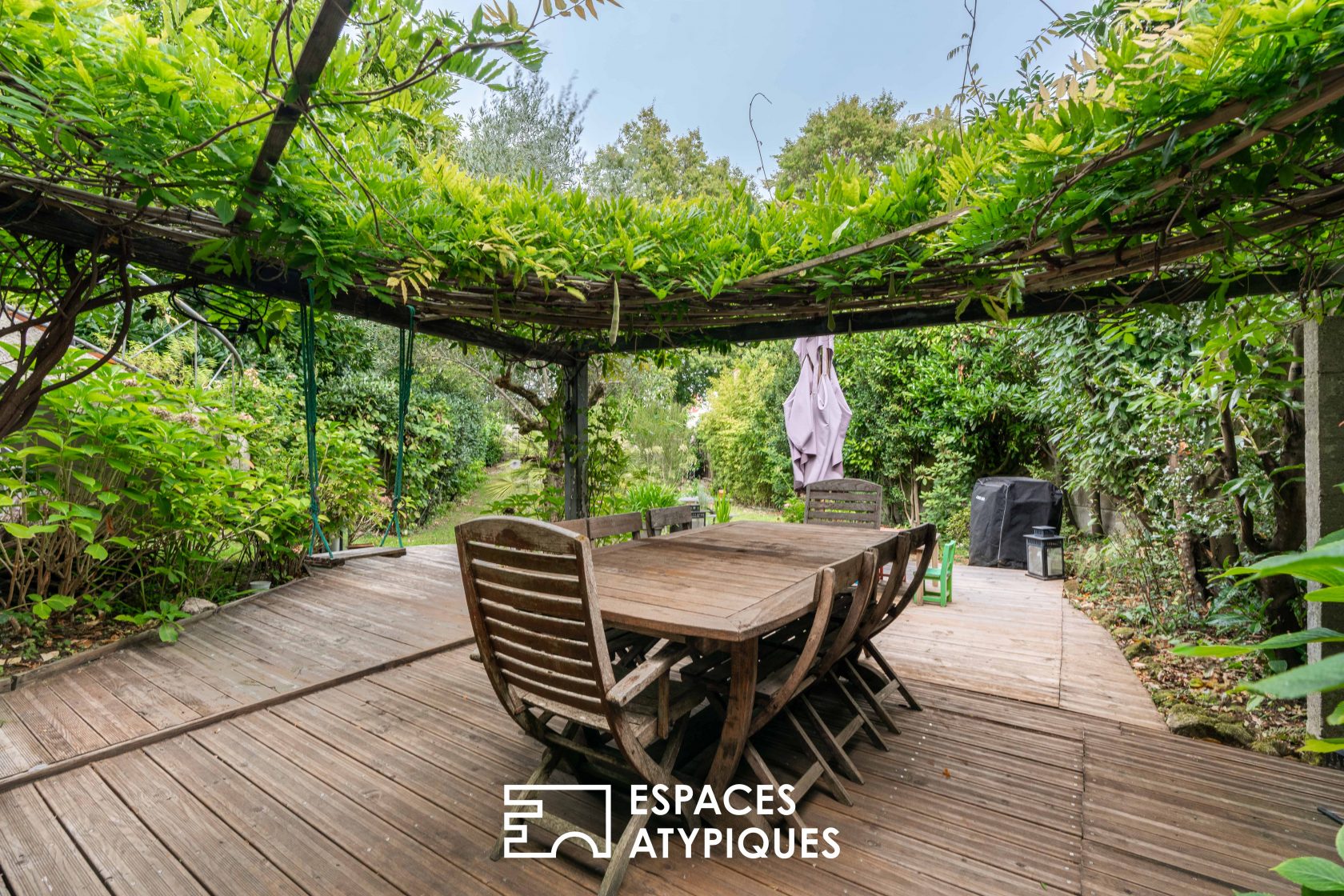 Nantes  Zola / Dervalières –  Maison familiale des années 50 avec véranda et jardin