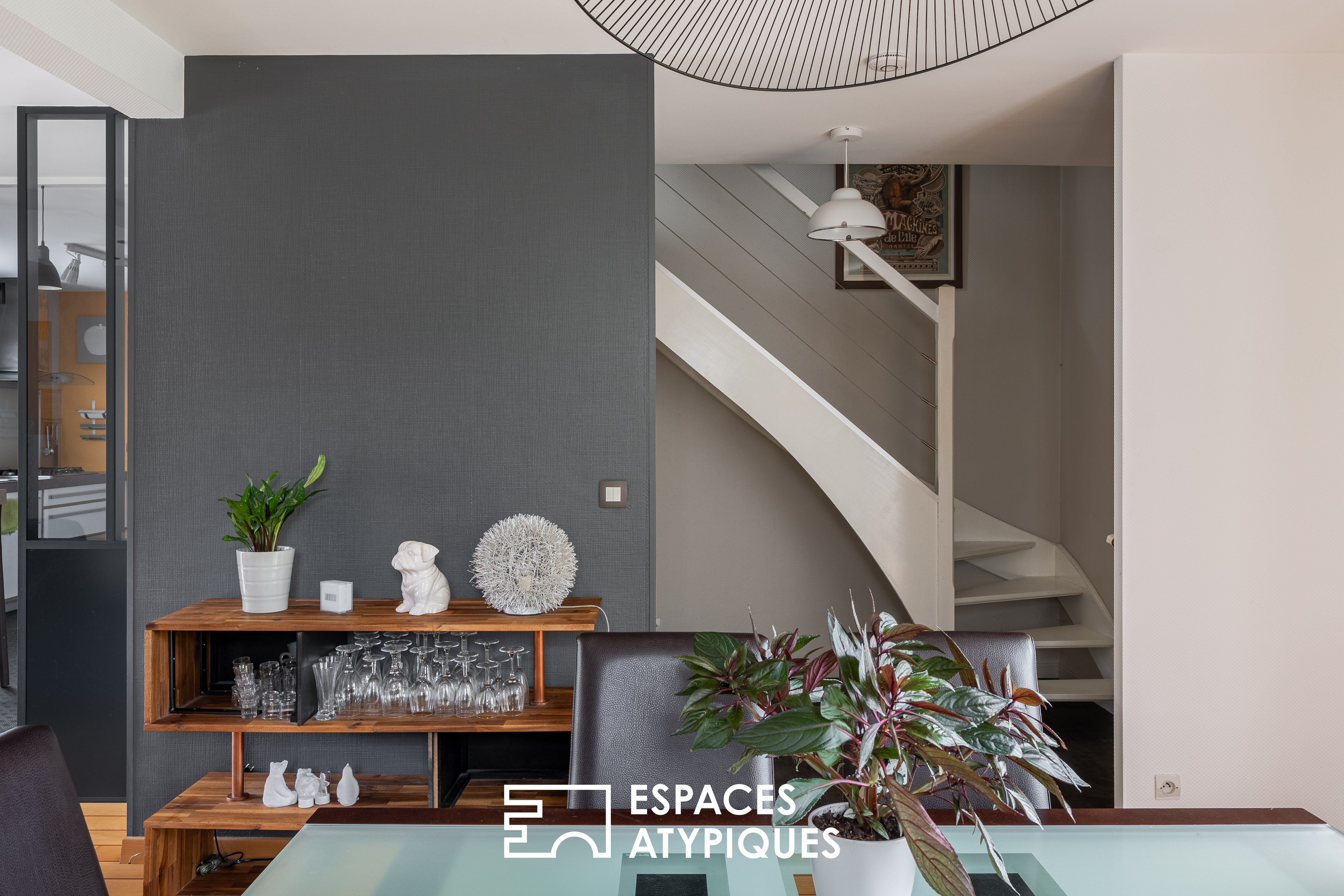 Maison familiale moderne avec piscine à Sainte-Luce-sur-Loire