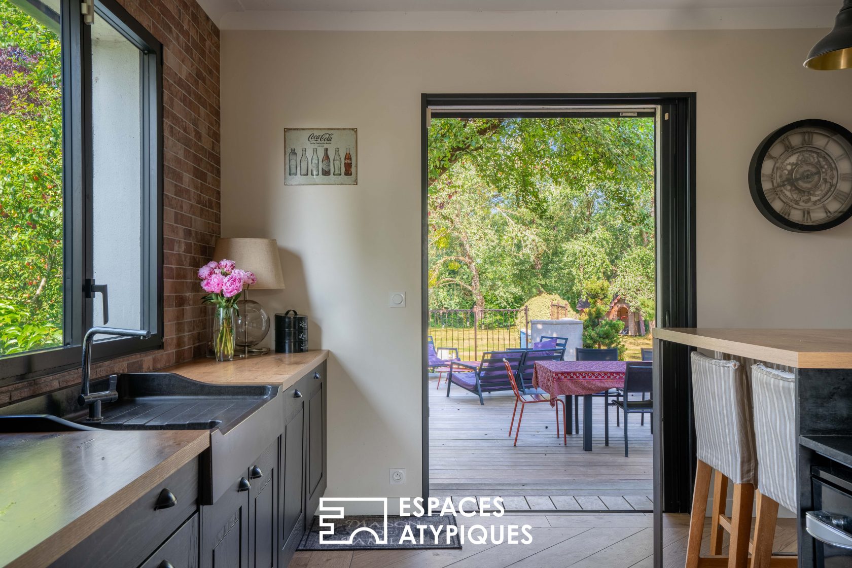 Élégance, volumes généreux et art de vivre aux portes de Nantes