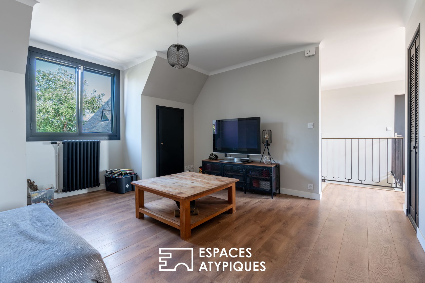 Élégance, volumes généreux et art de vivre aux portes de Nantes