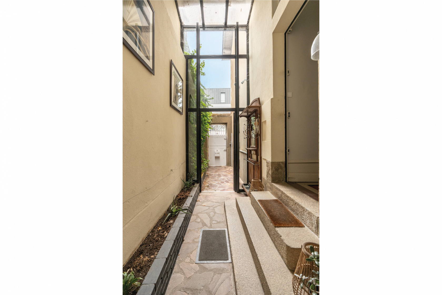 Maison bourgeoise rénovée avec garage et jardin – Nantes Sainte thérèse