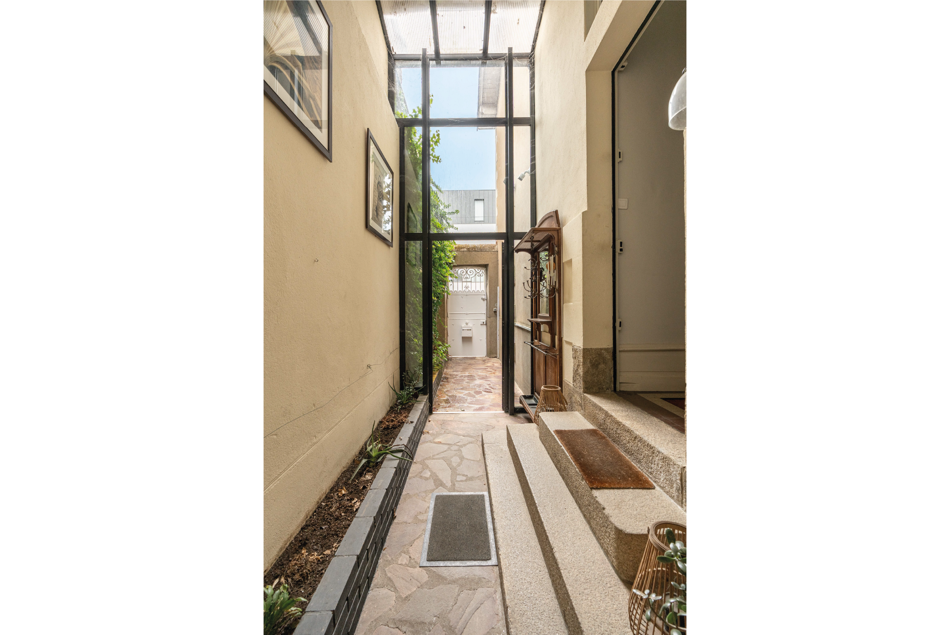 Maison bourgeoise rénovée avec garage et jardin – Nantes Sainte thérèse