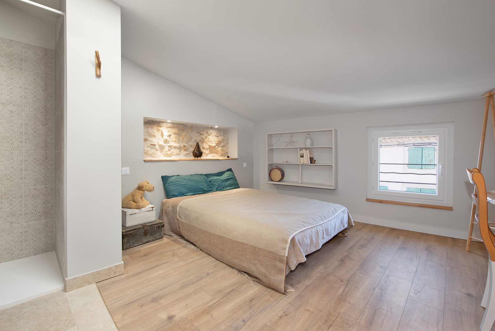 Maison de ville au charme indéniable et son jardin