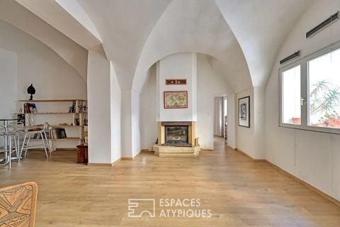 Maison de village et volume d’exception
