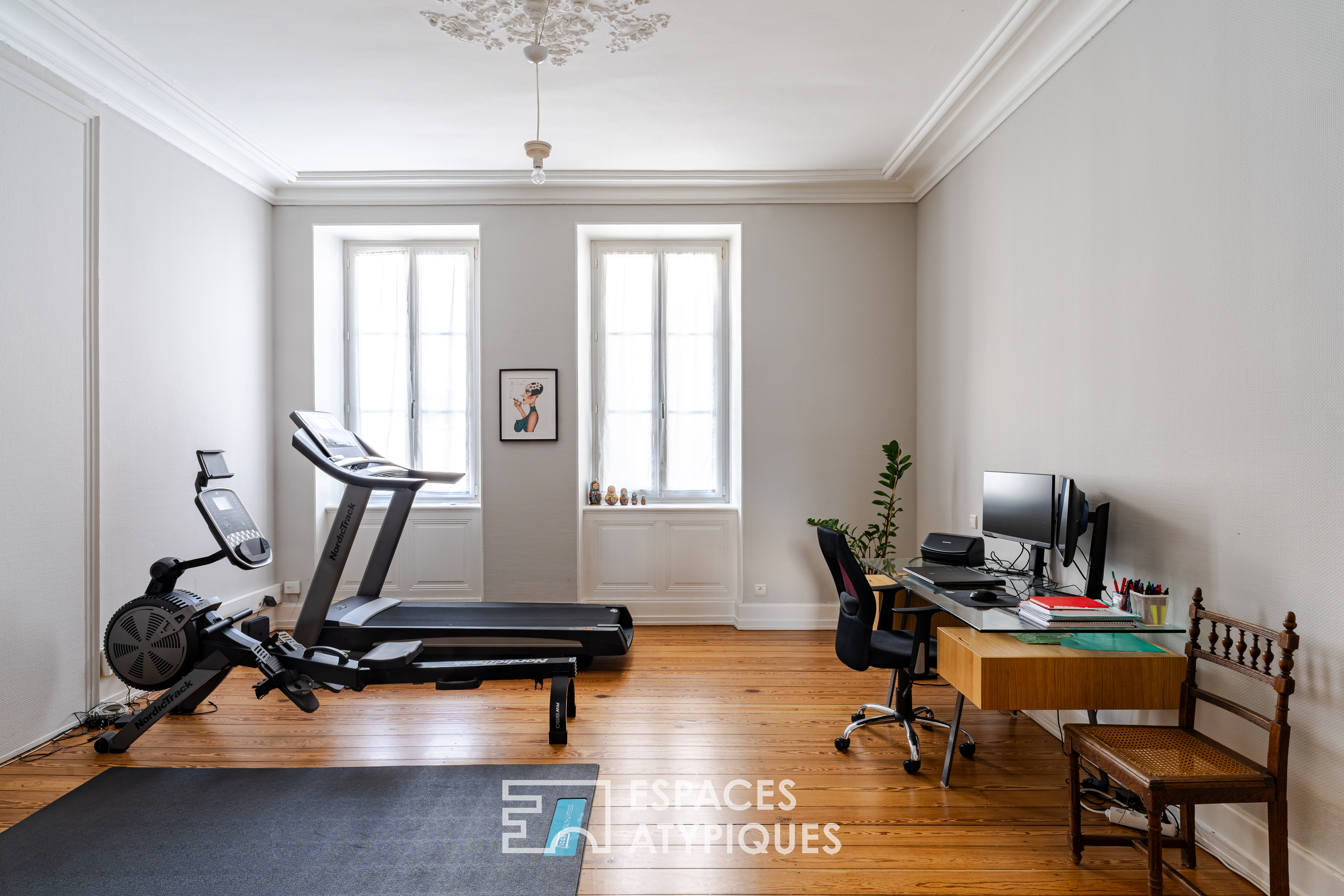 Appartement de caractère en étage élevé