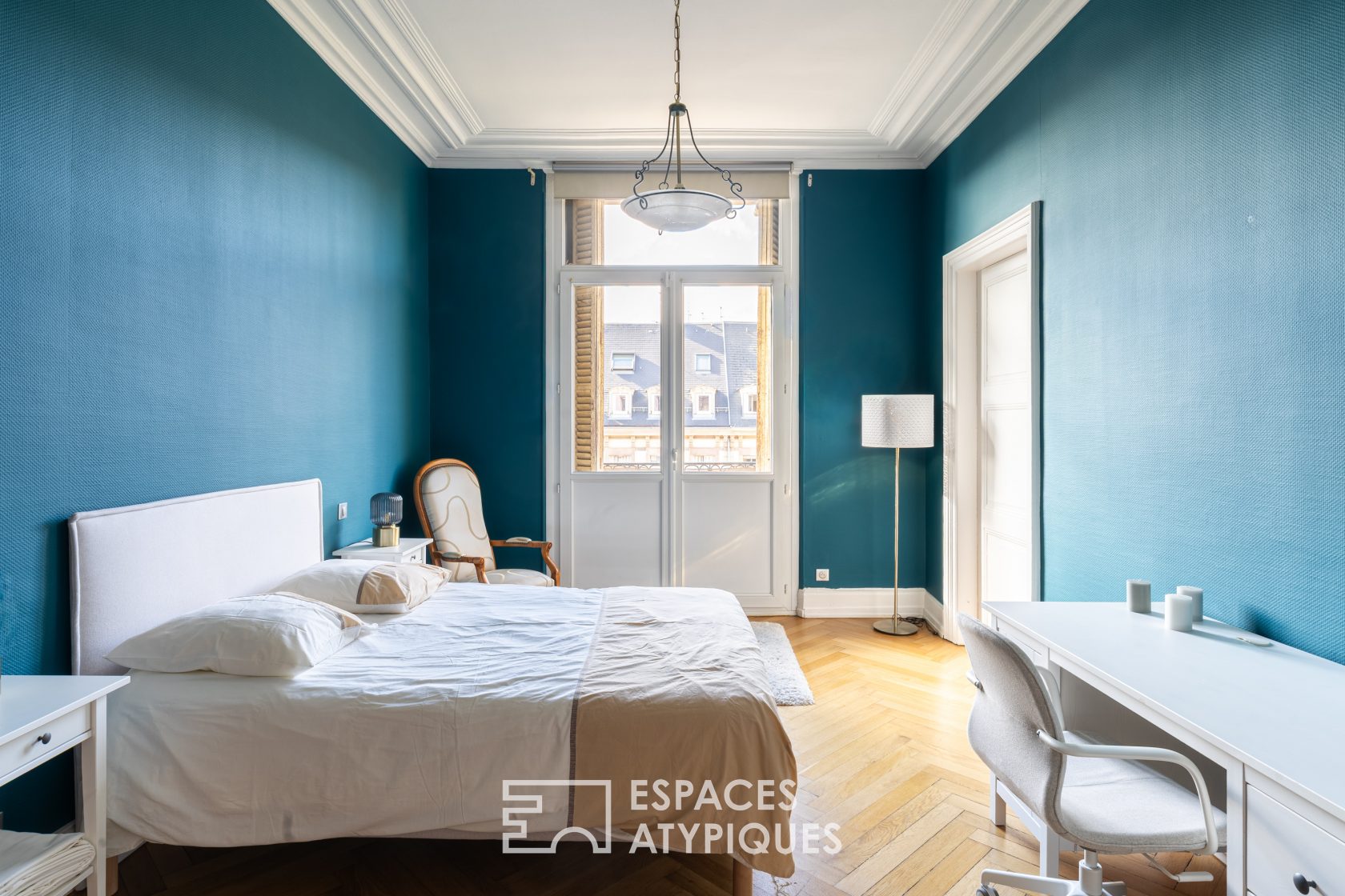 Characterful apartment on a high floor