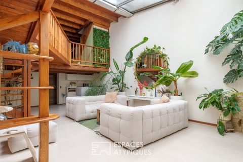 Loft et sa terrasse dans une ancienne menuiserie