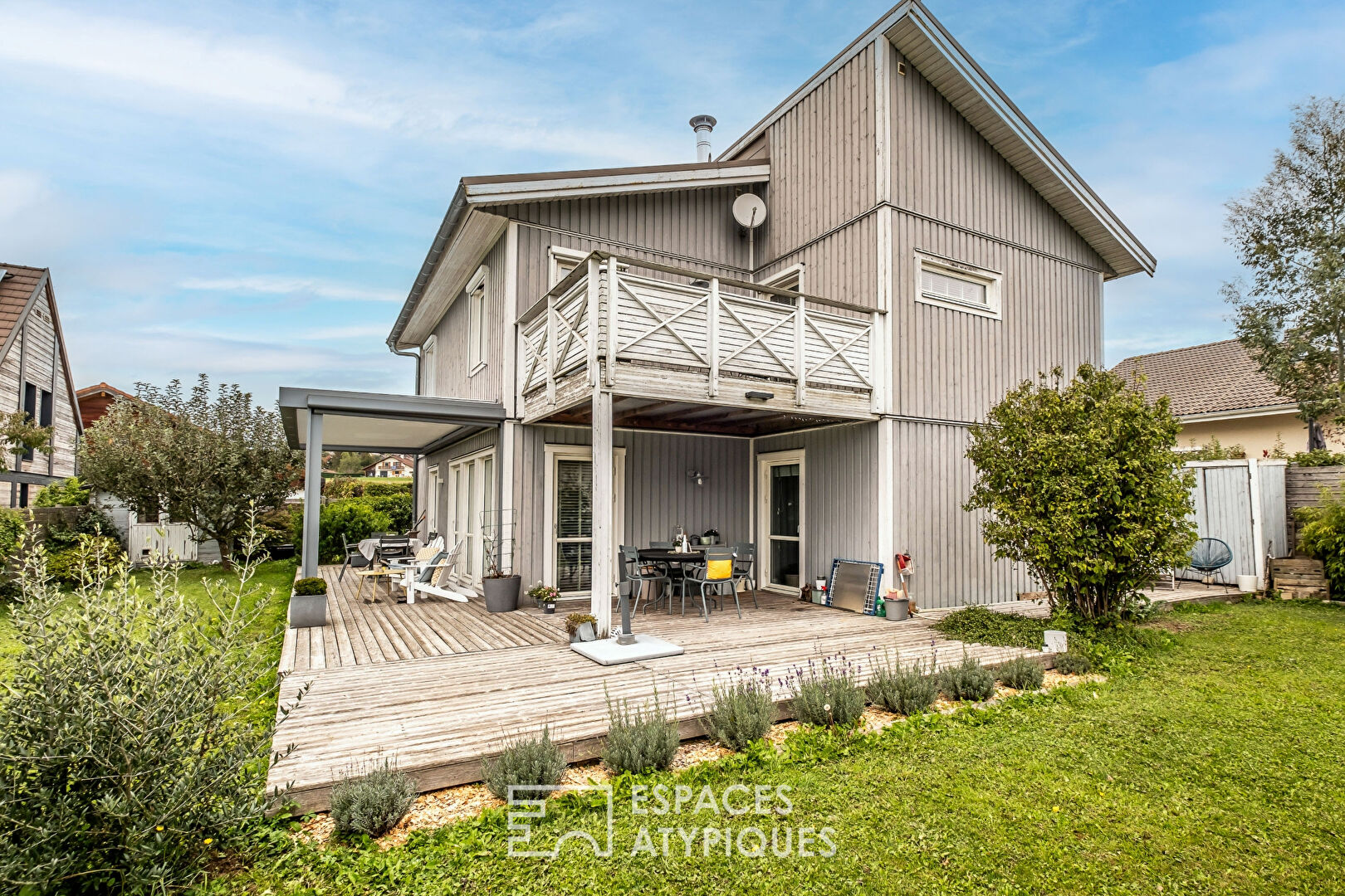 Maison familiale proche des commodités