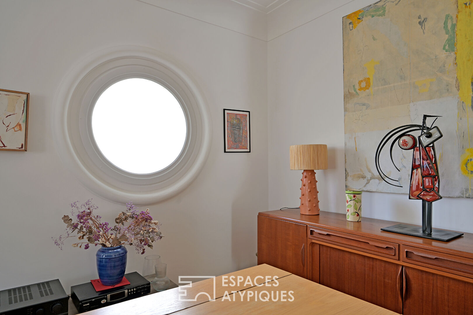 House with landscaped garden and swimming pool, a stone’s throw from the city center of Sète
