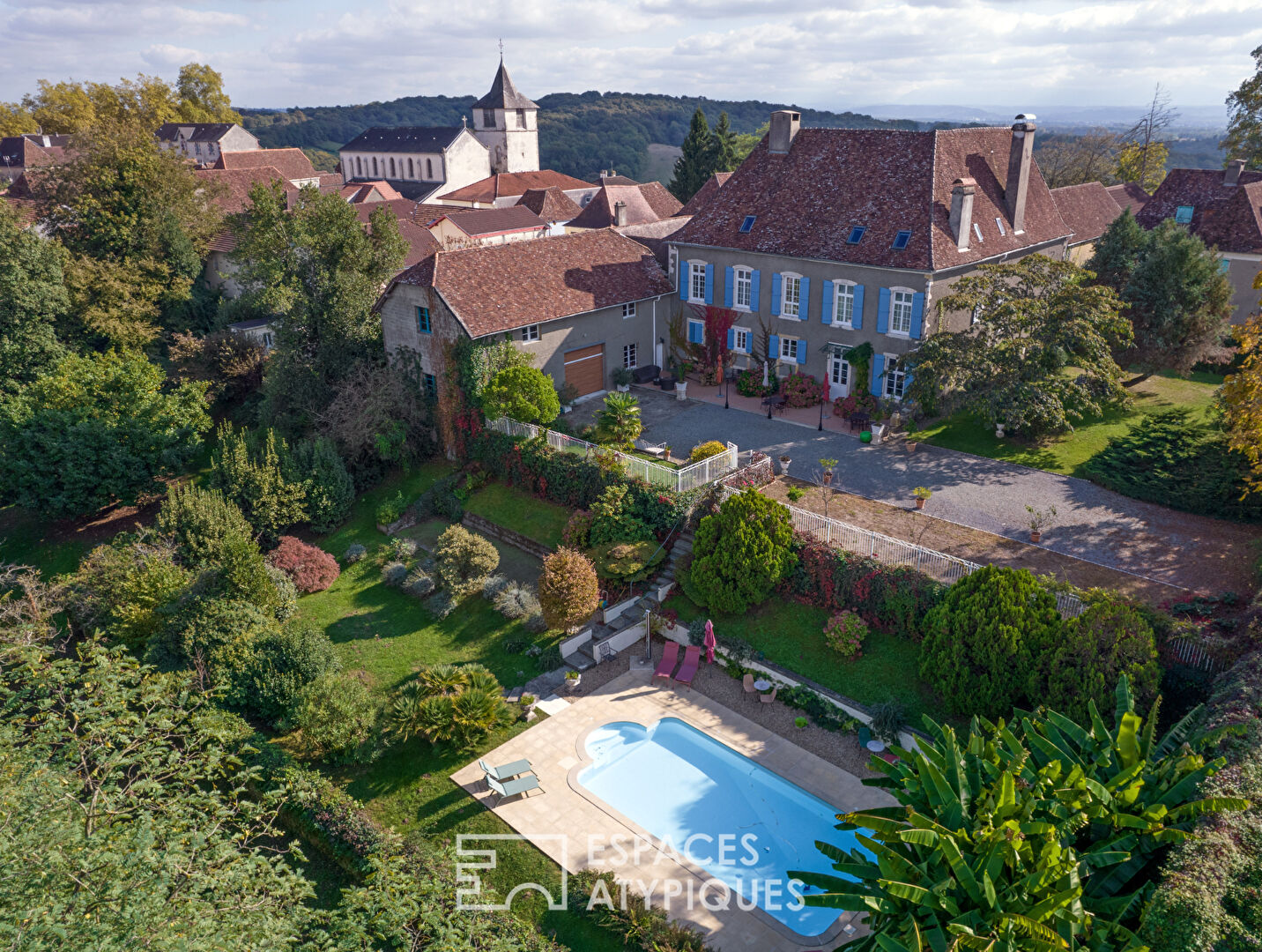 Entre Orthez et Pau, manoir historique idéal maison d’hôtes
