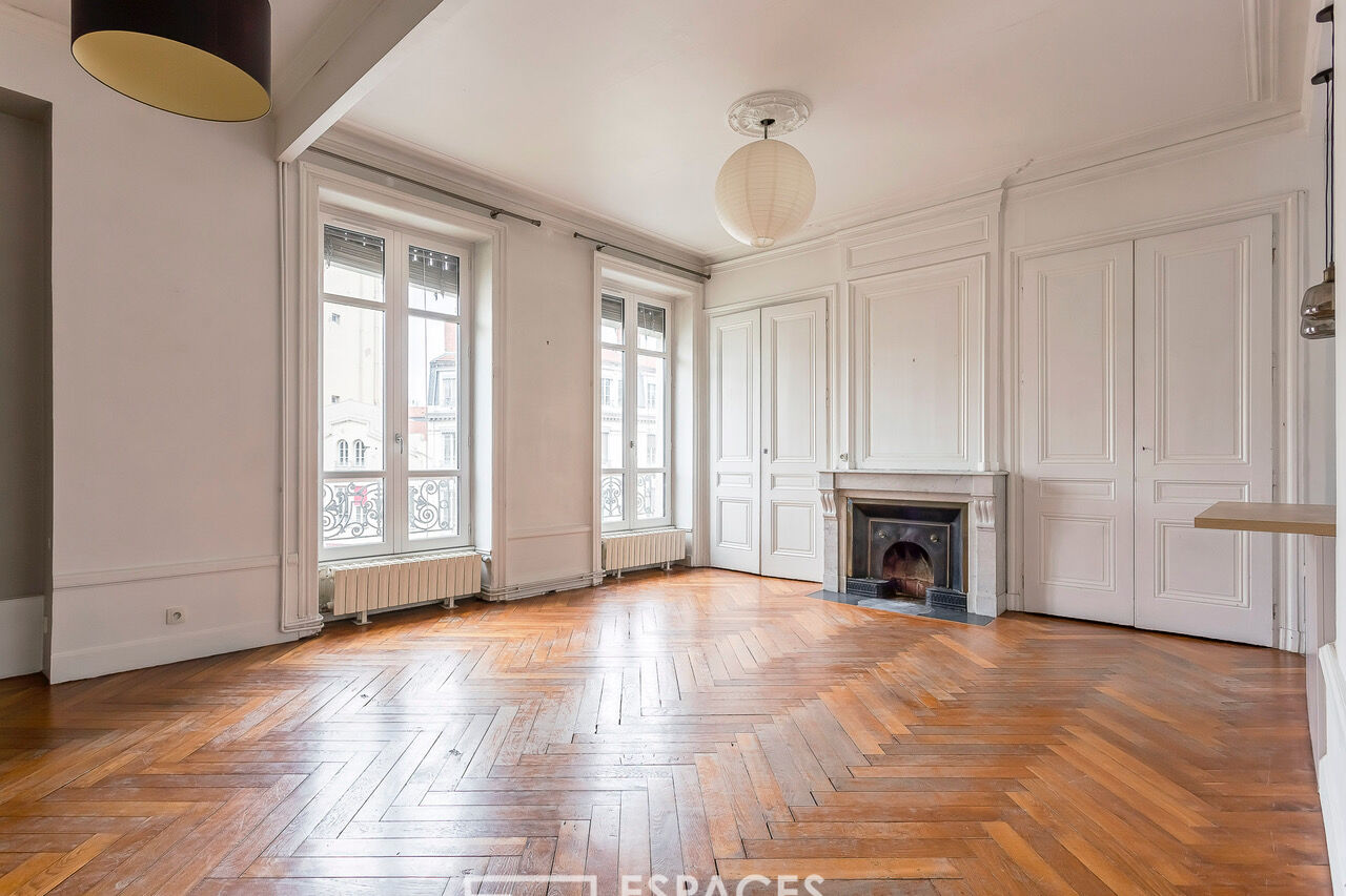 Bel appartement haussmannien