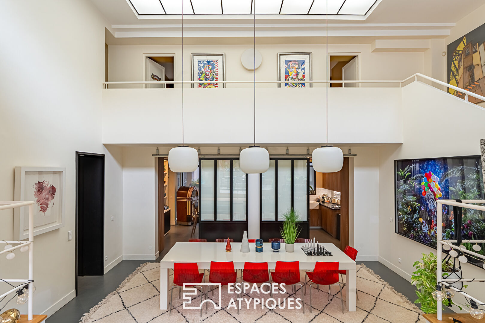 Loft contemporain familial avec patio aux perspectives spectaculaires